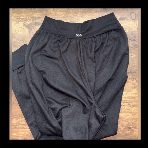 DSG Pants - NWOT DSG Jet Black Weekend Joggers